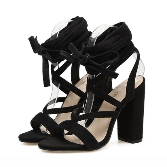 Chunky High Heel Crisscross Lace Up Sandals - FIRM - Picture 3 of 4